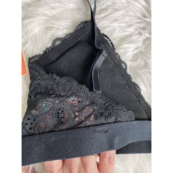 Set of 2 Colsie Women's Lace Triangle Bralette Black Size Medium  NWT - Picture 8 of 8